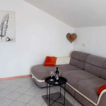 Apartment Apartment Vodice 2 *